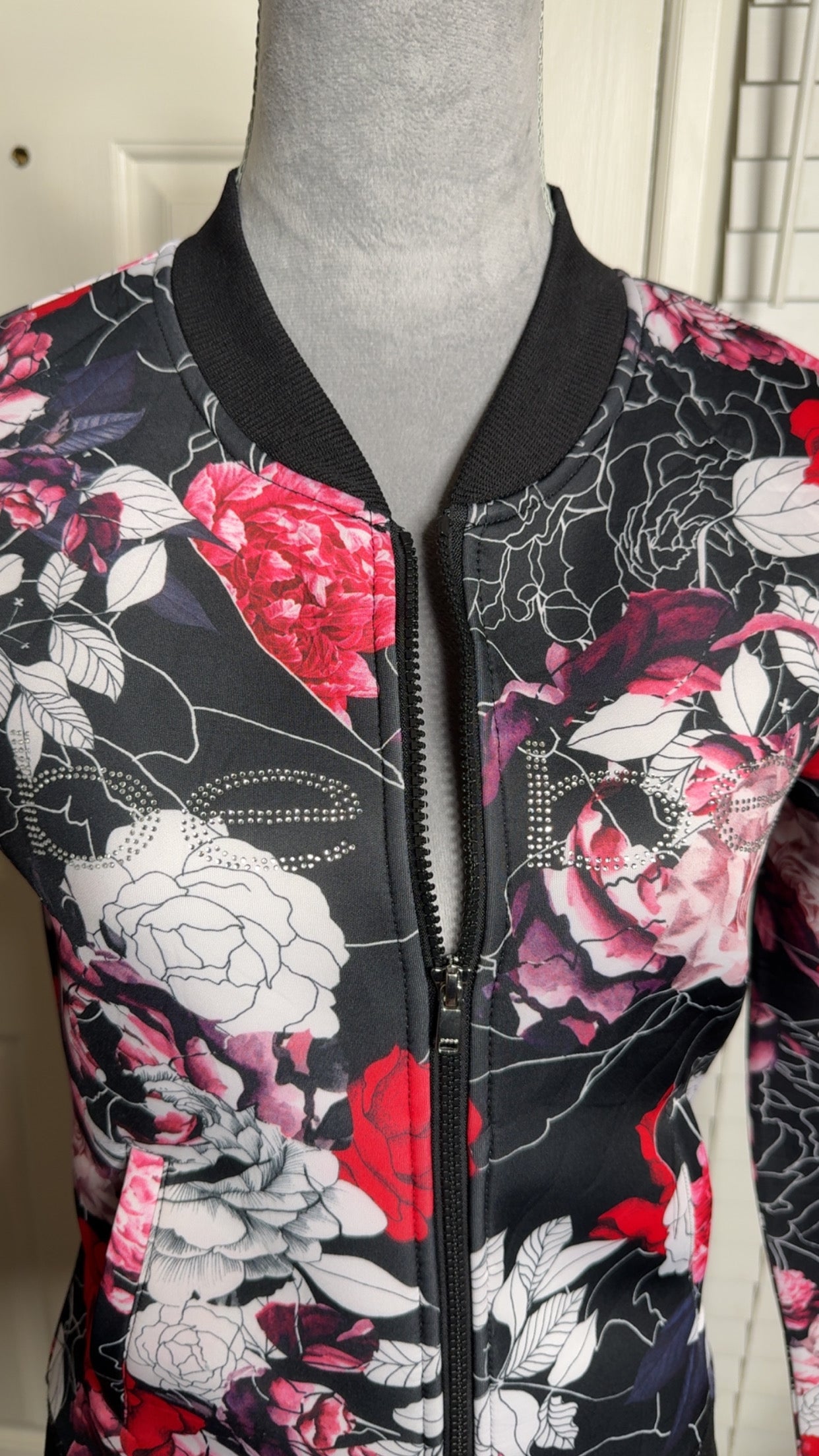 BEBE floral jacket