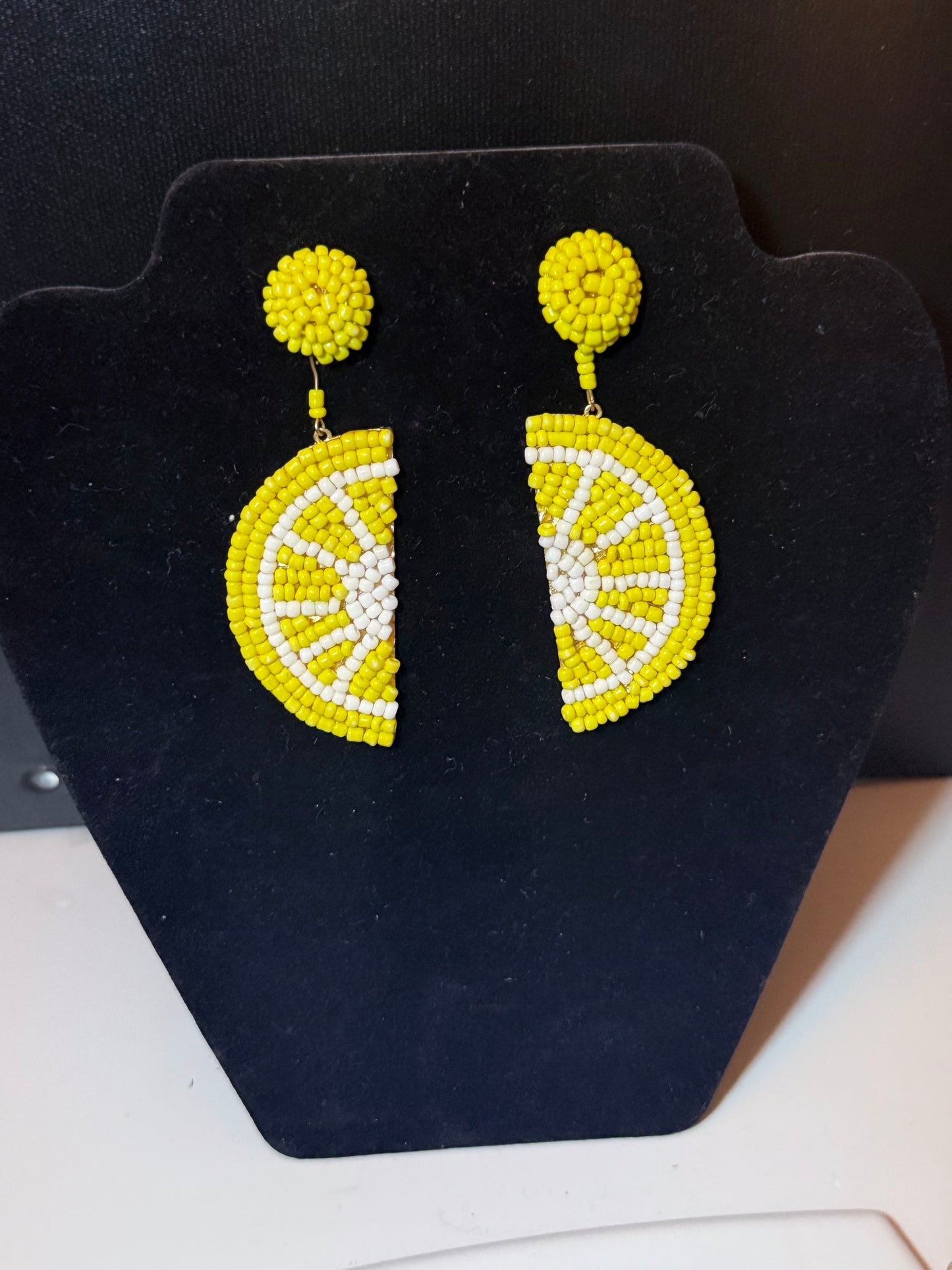 Lemon beaded earrings
