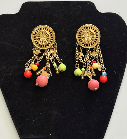 Vintage clip on gold earrings
