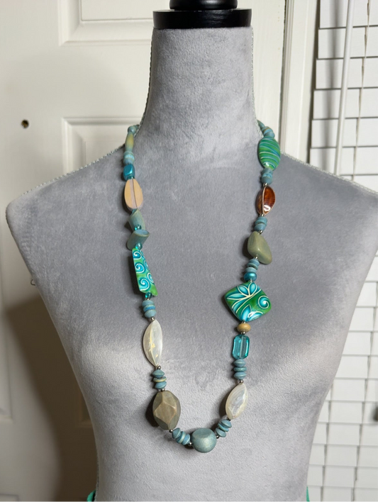Long necklace