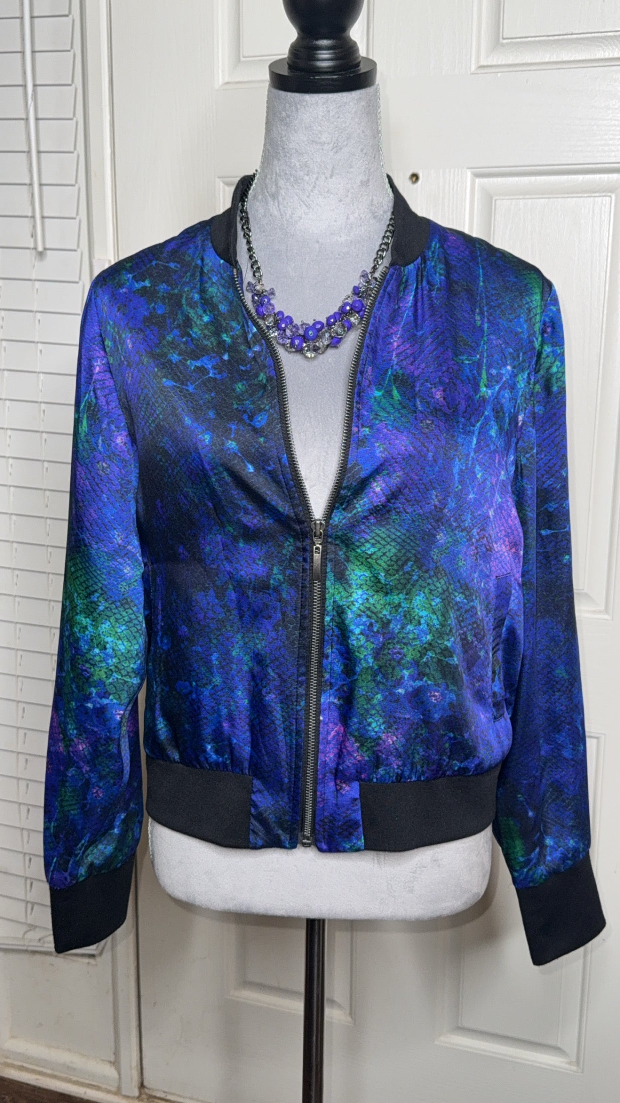 2pc jacket & jewelry