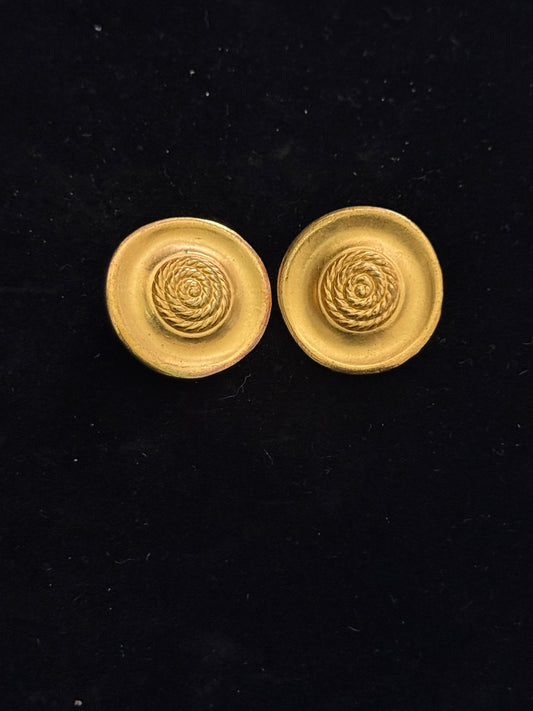 Vintage Gold clip on earrings